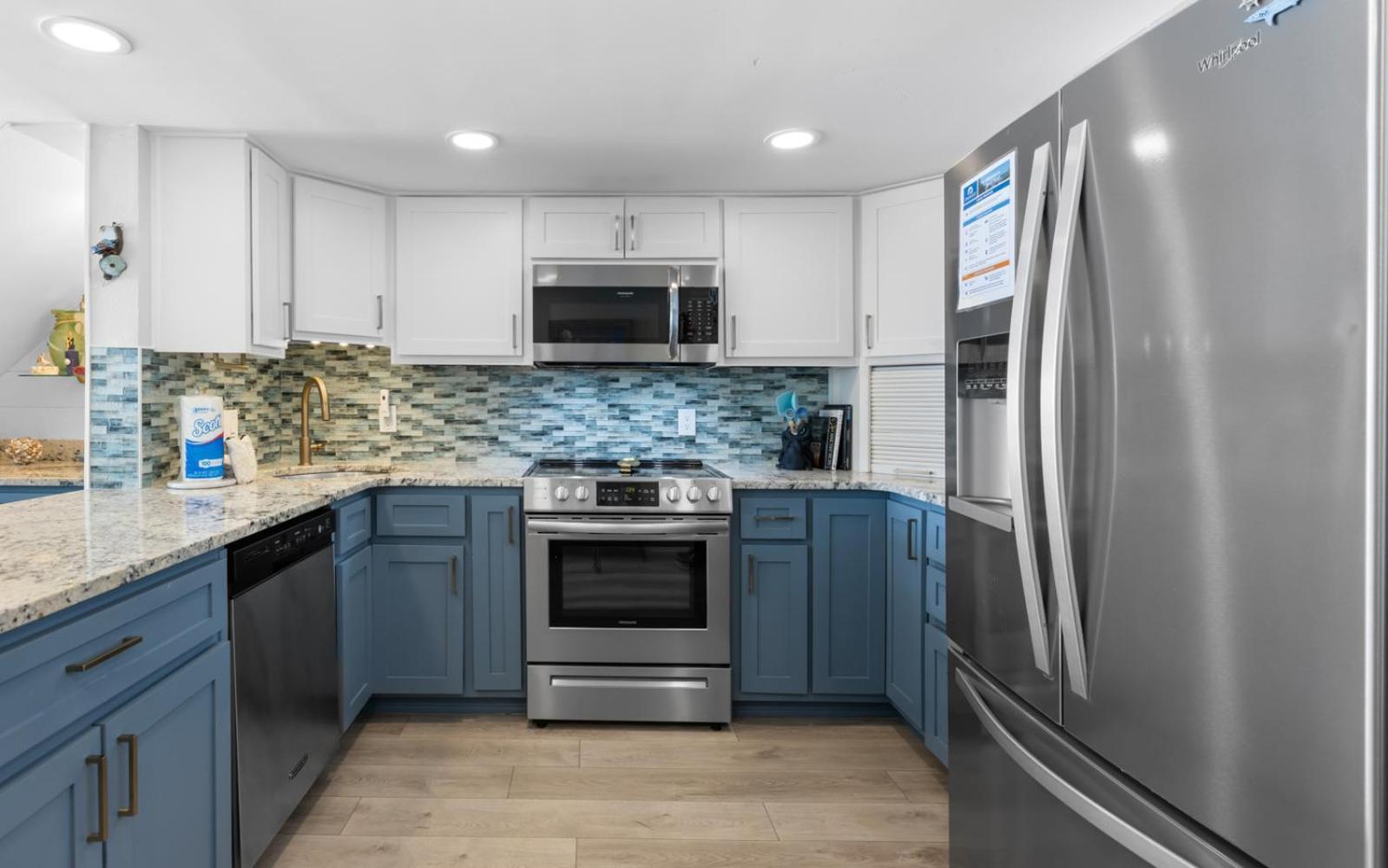 Pleeze By Oversee 30a Apartment