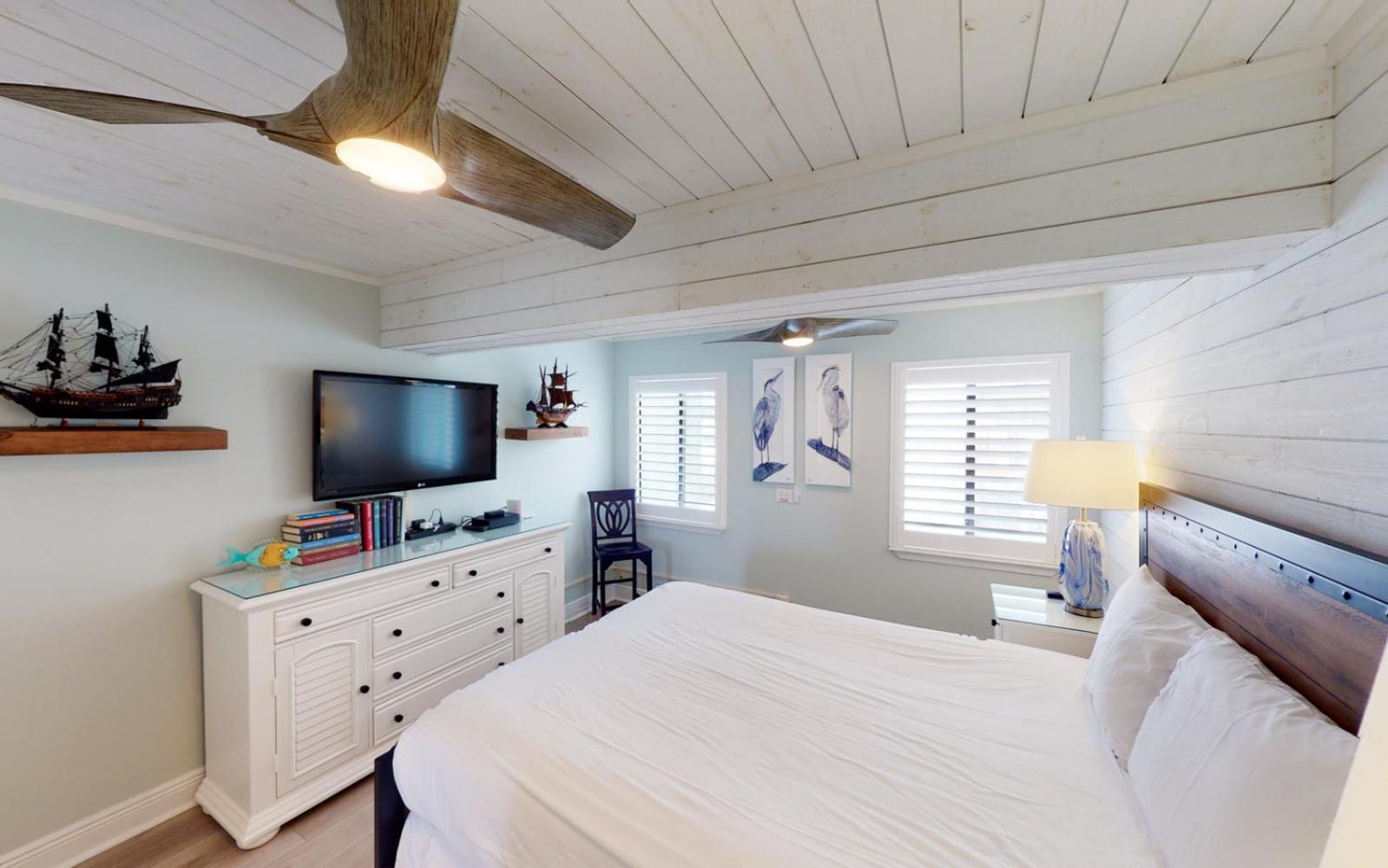 Pleeze By Oversee 30a Apartment